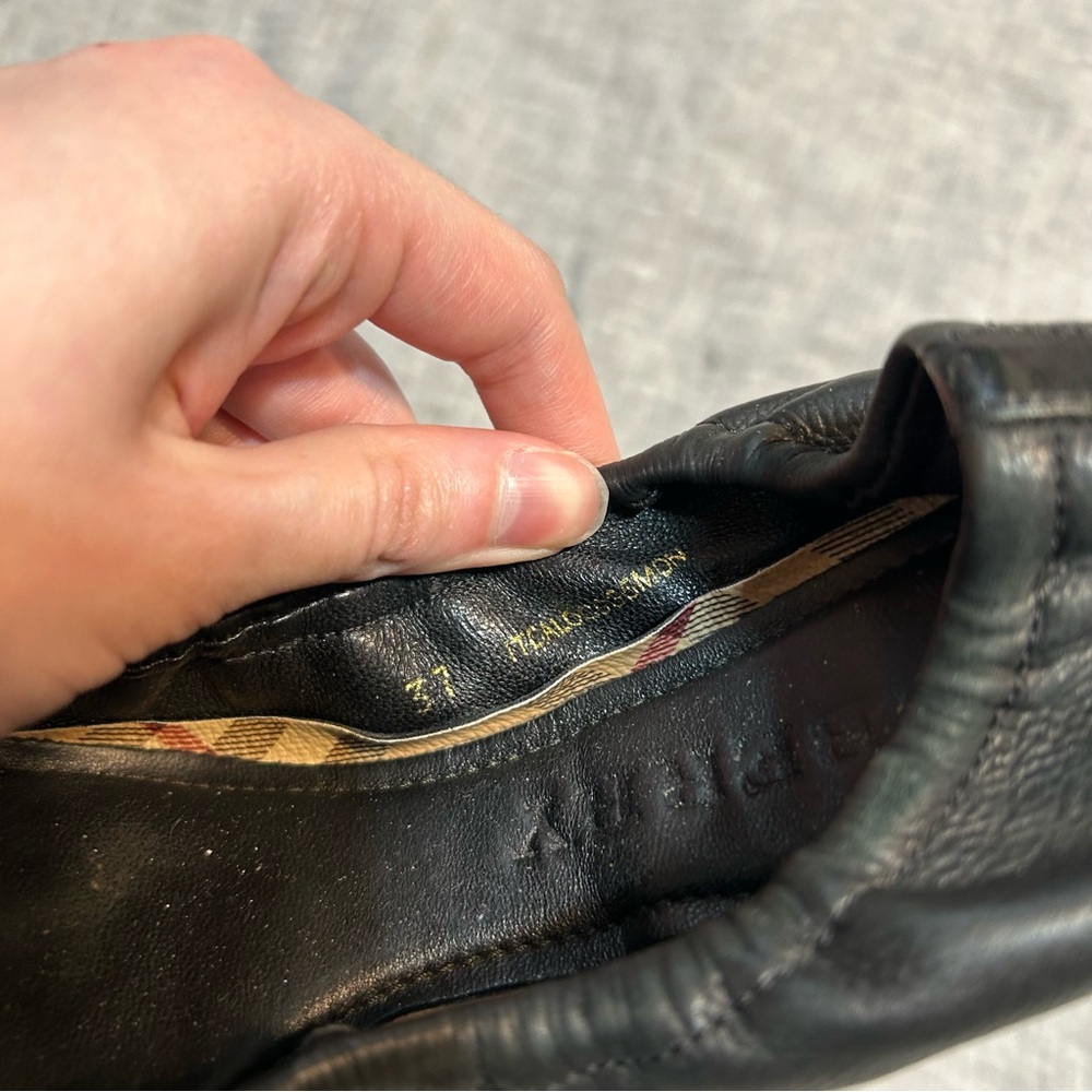 Burberry Haymarket Aston Ballerina Flats Black Novacheck Size 37 US 7 - Picture 14 of 14